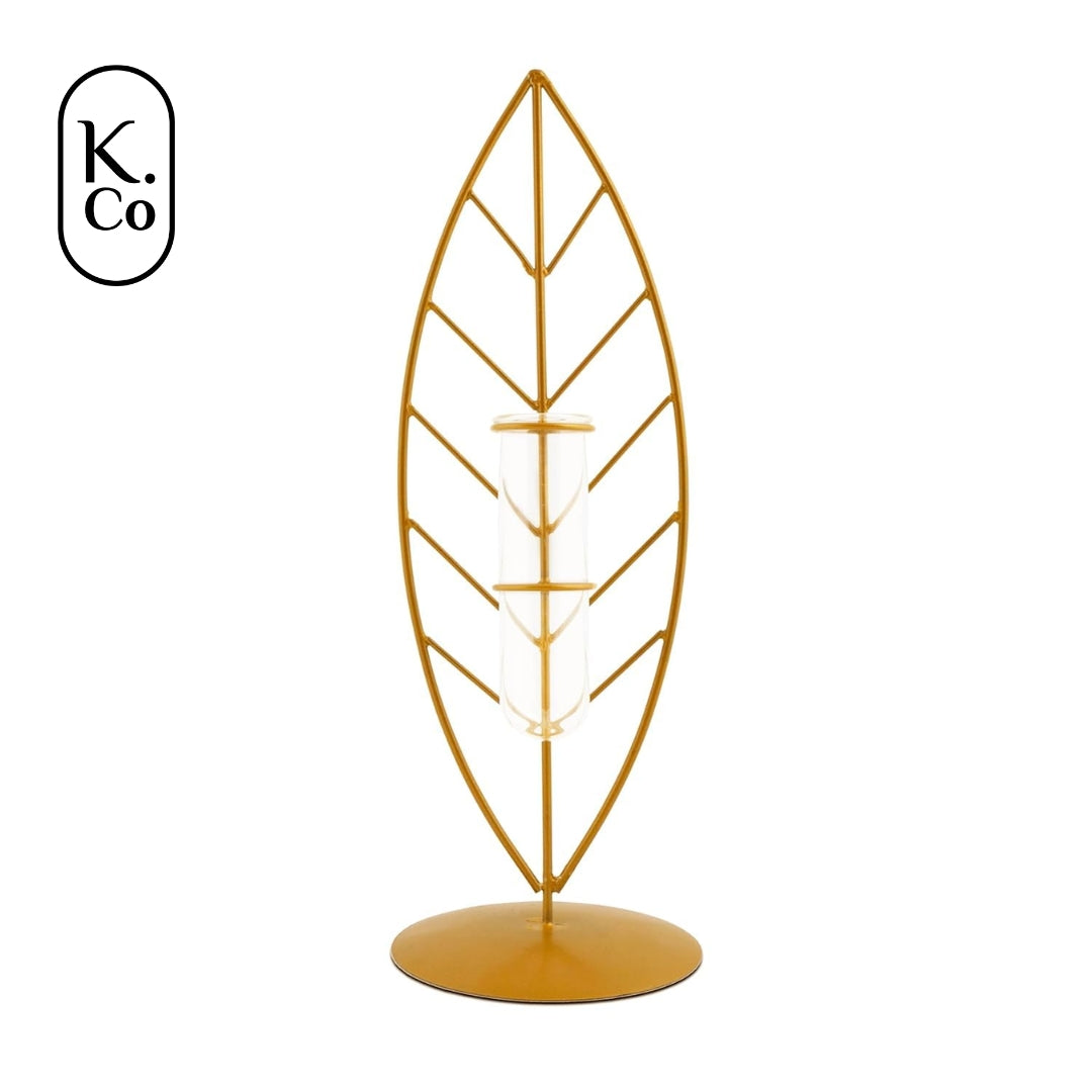 Leaf vase