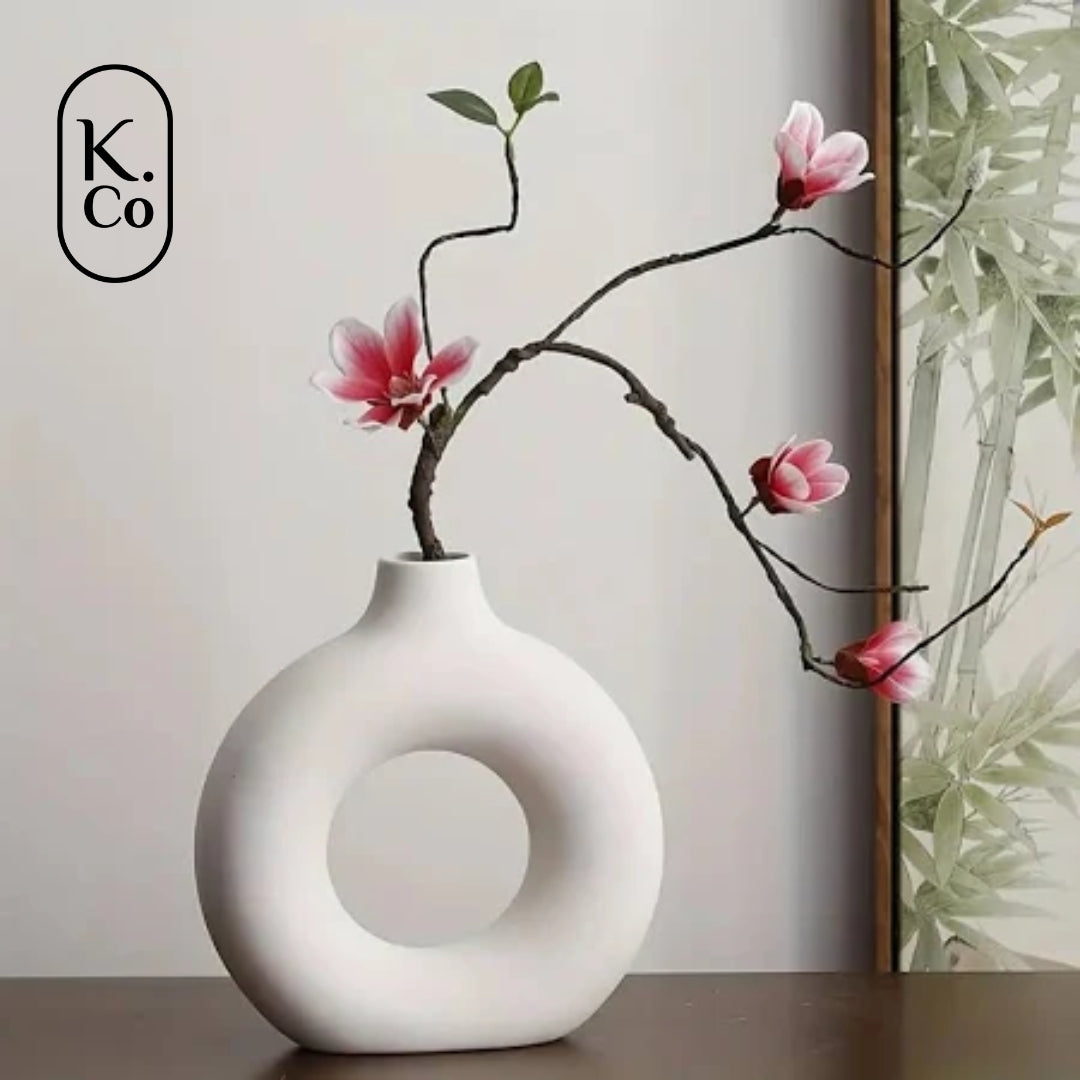 Donut vase
