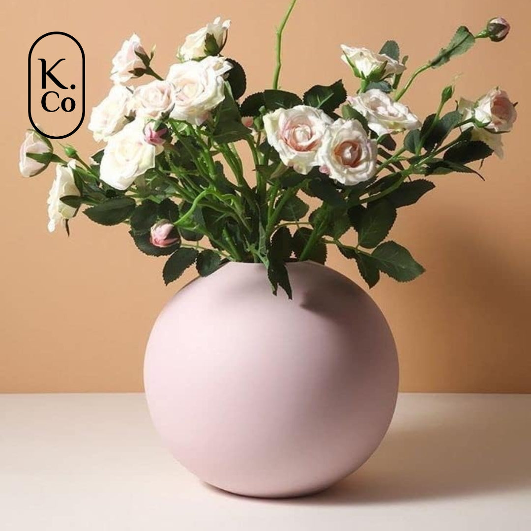 Cooee vase