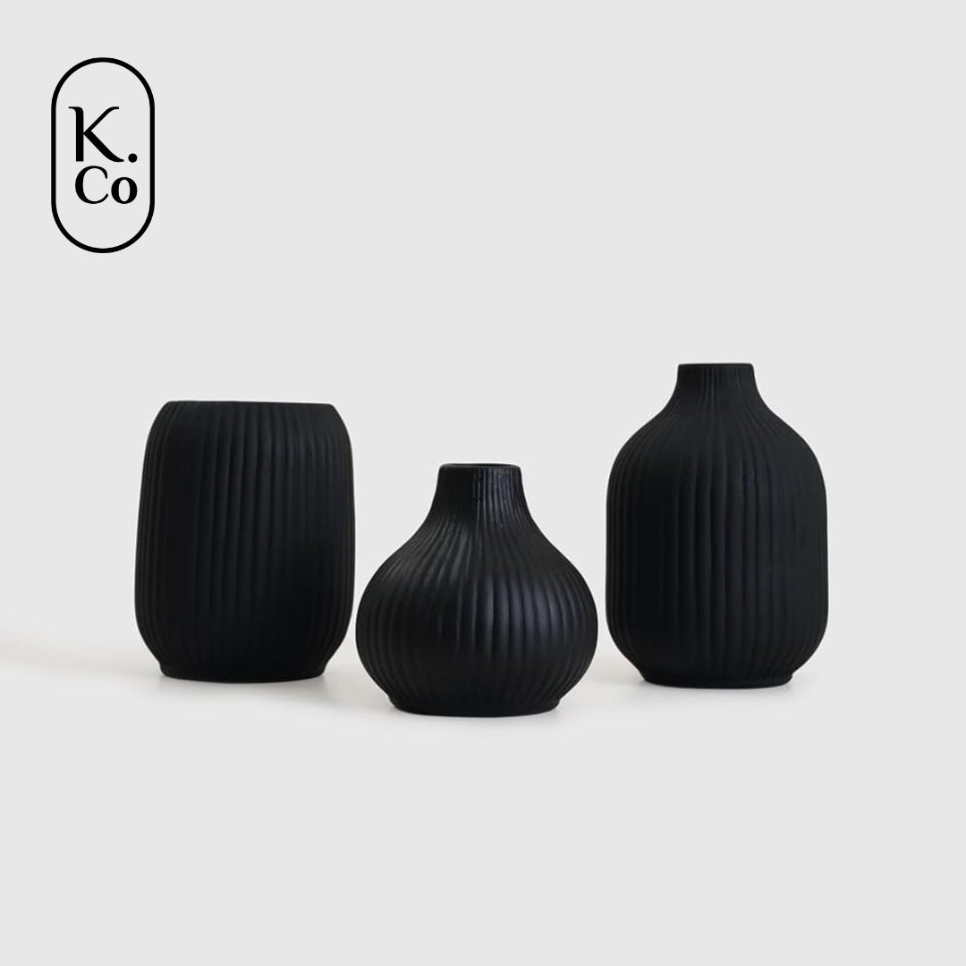 Ivory vase set