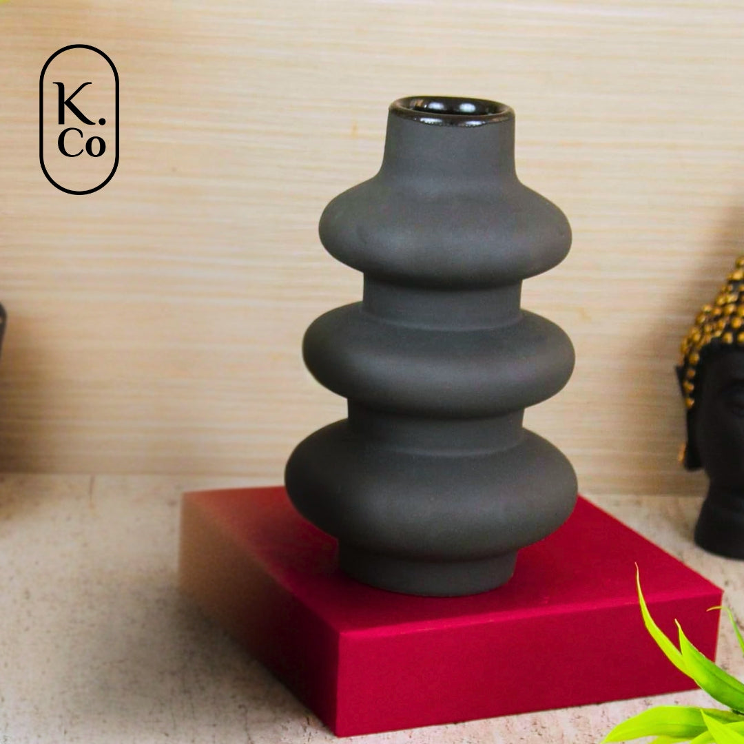Orbit vase