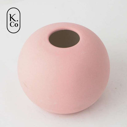 Cooee vase