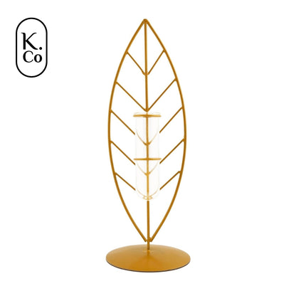 Leaf vase
