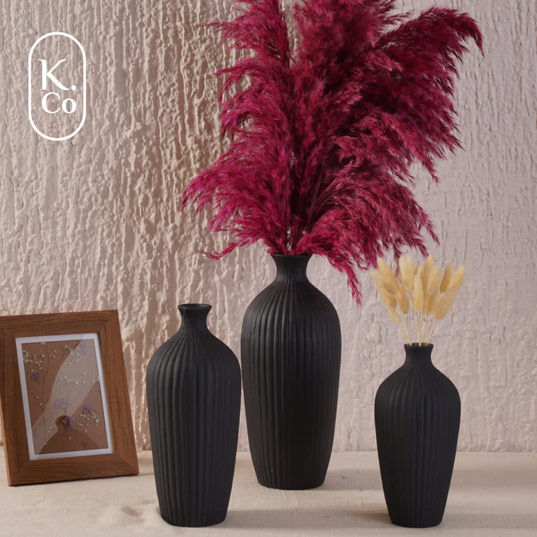 Saroi vase