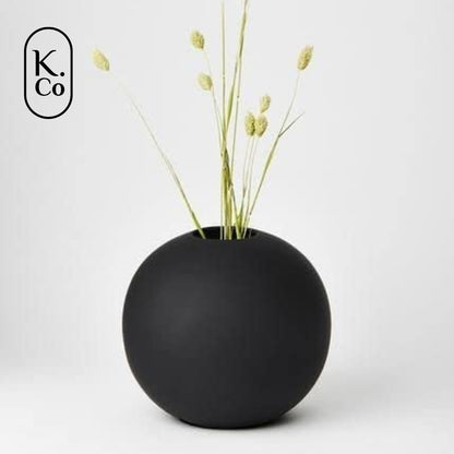 Cooee vase