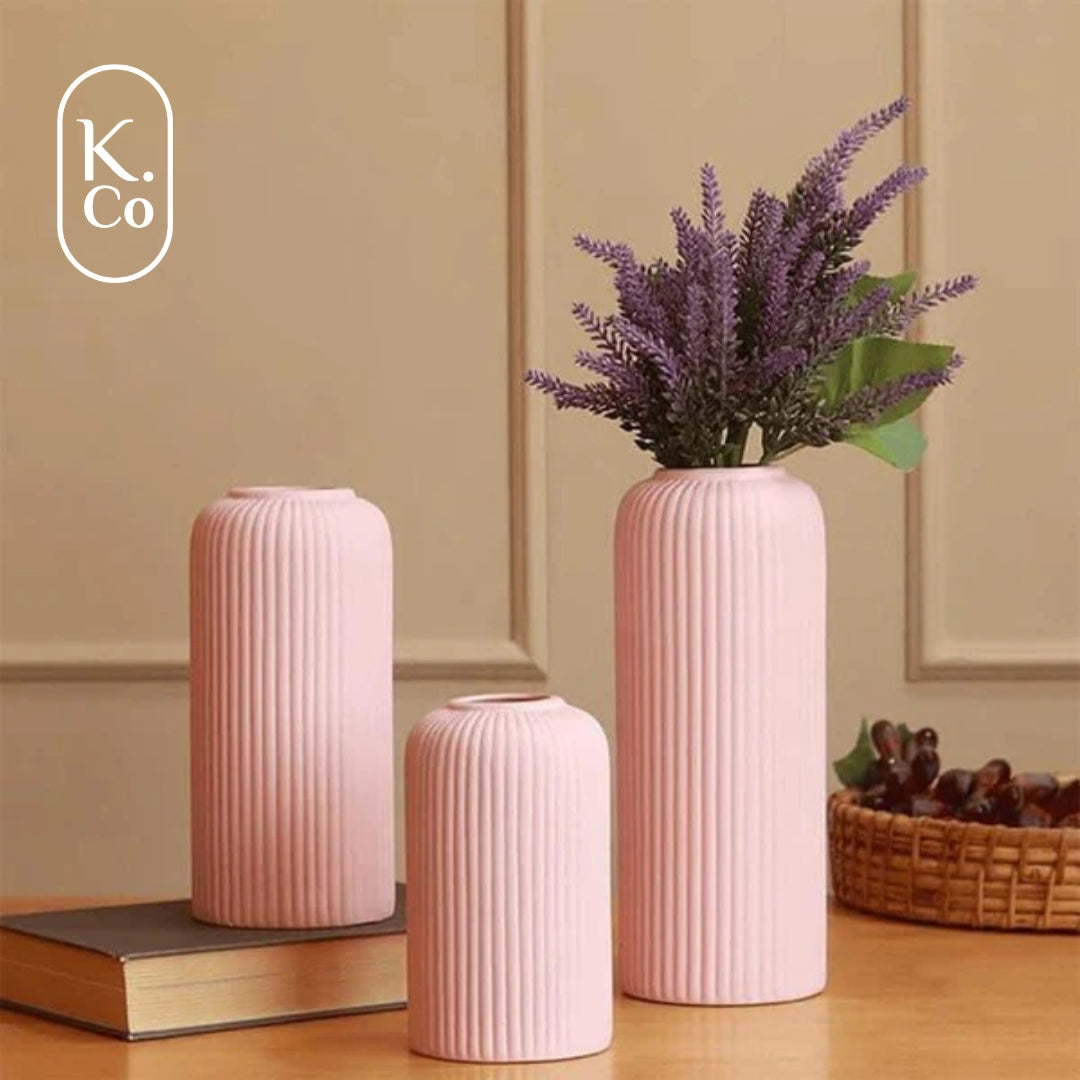 Ribbed vase